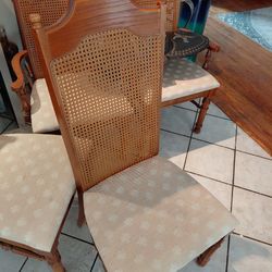 Dinning room chairs