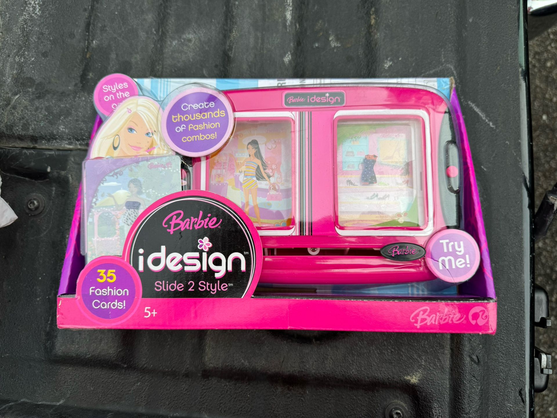 BARBIE DOLL IDESIGN SLIDE 2 STYLE/ 35 FASHION CARDS NIP