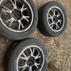 3 Rims For Ford 150 Expedition  One Tire Is Good The Other Two Are Bad 