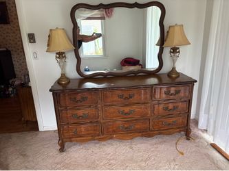 Dresser