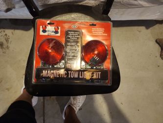 Haul Master Magnetic Tow Light