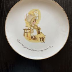 Vintage Holly Hobbie Decorative Plate-"Love is the Good Cook's Secret Ingredient-1970s Wall Hanging Kitchen Collectible