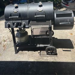 Oklahoma Joe’s Smoker Grill Combo