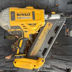 used nail gun no battery 