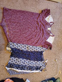 Size large maternity shirts