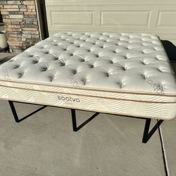 LIKE NEW King ✨ Saatva Classic Plush Soft Mattress