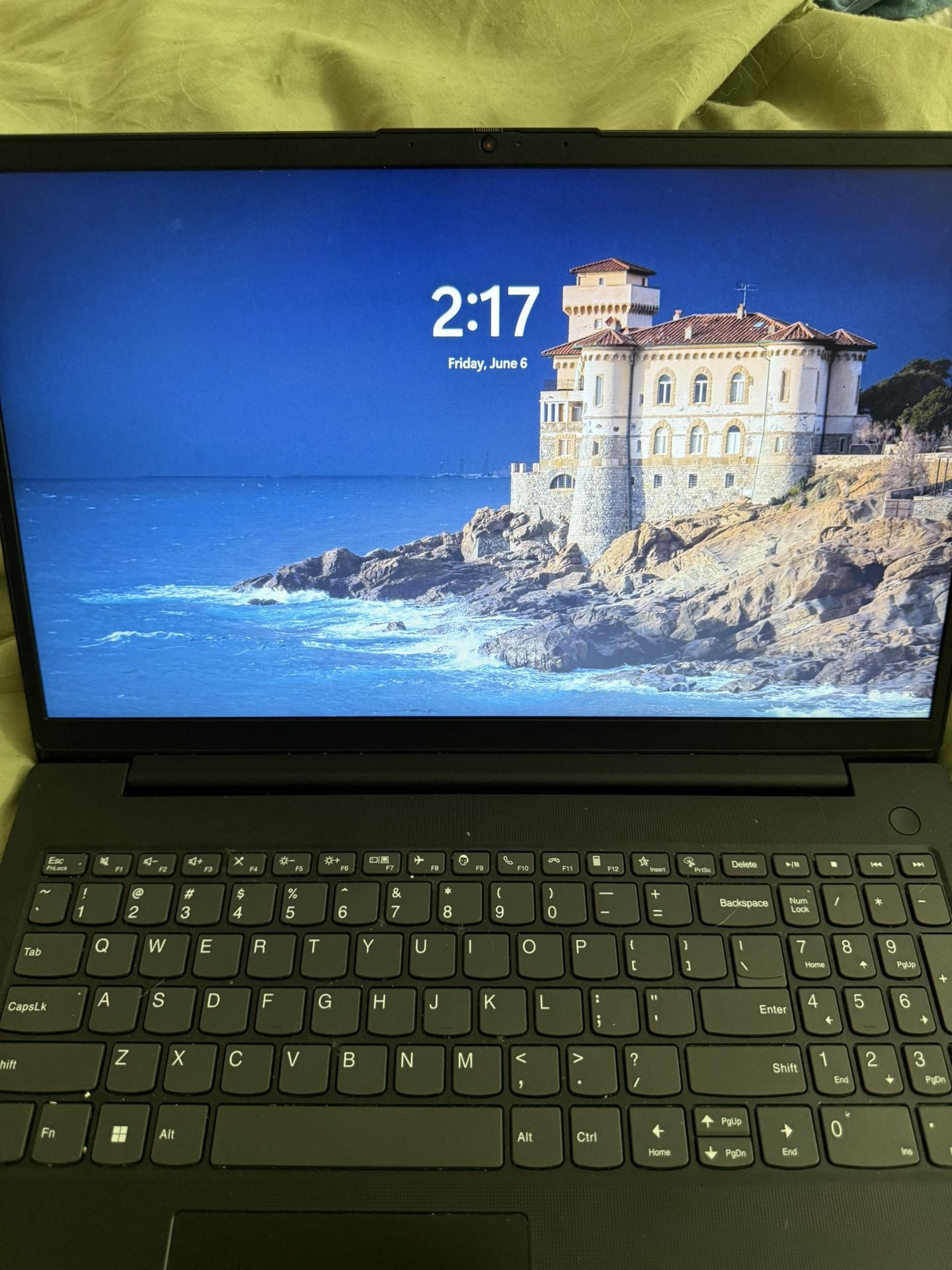 Lenovo Laptop 15.6”