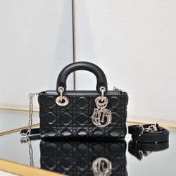 Lady D-joy Tote Bag