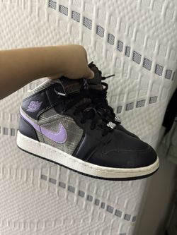 JORDAN 1S