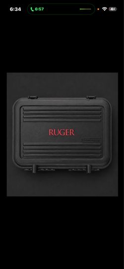 Plano Gun Guard XLT-18 black lockable pistol hard case