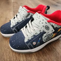 Boy Shoes Youth 5-6, Heelys and Nike