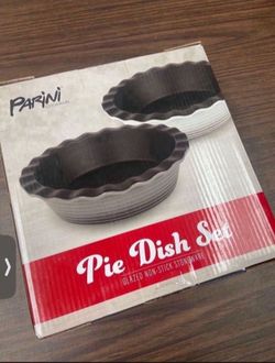 9” Pie dish set