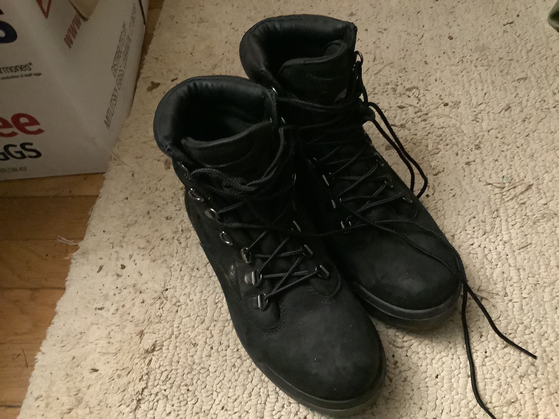 Timberland Mens Size 7 Black Boots