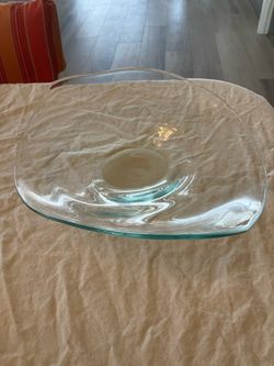 Glass Freeform Dish 13 X 11 Inch 