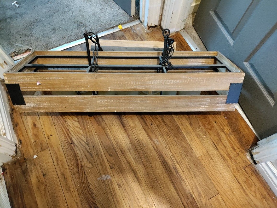 RUSTIC LIGHT FIXTURE