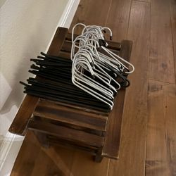 25 Pant Hangers