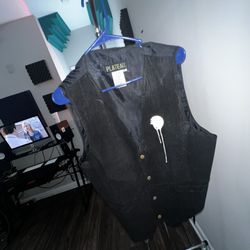 Leather customized vest sz L