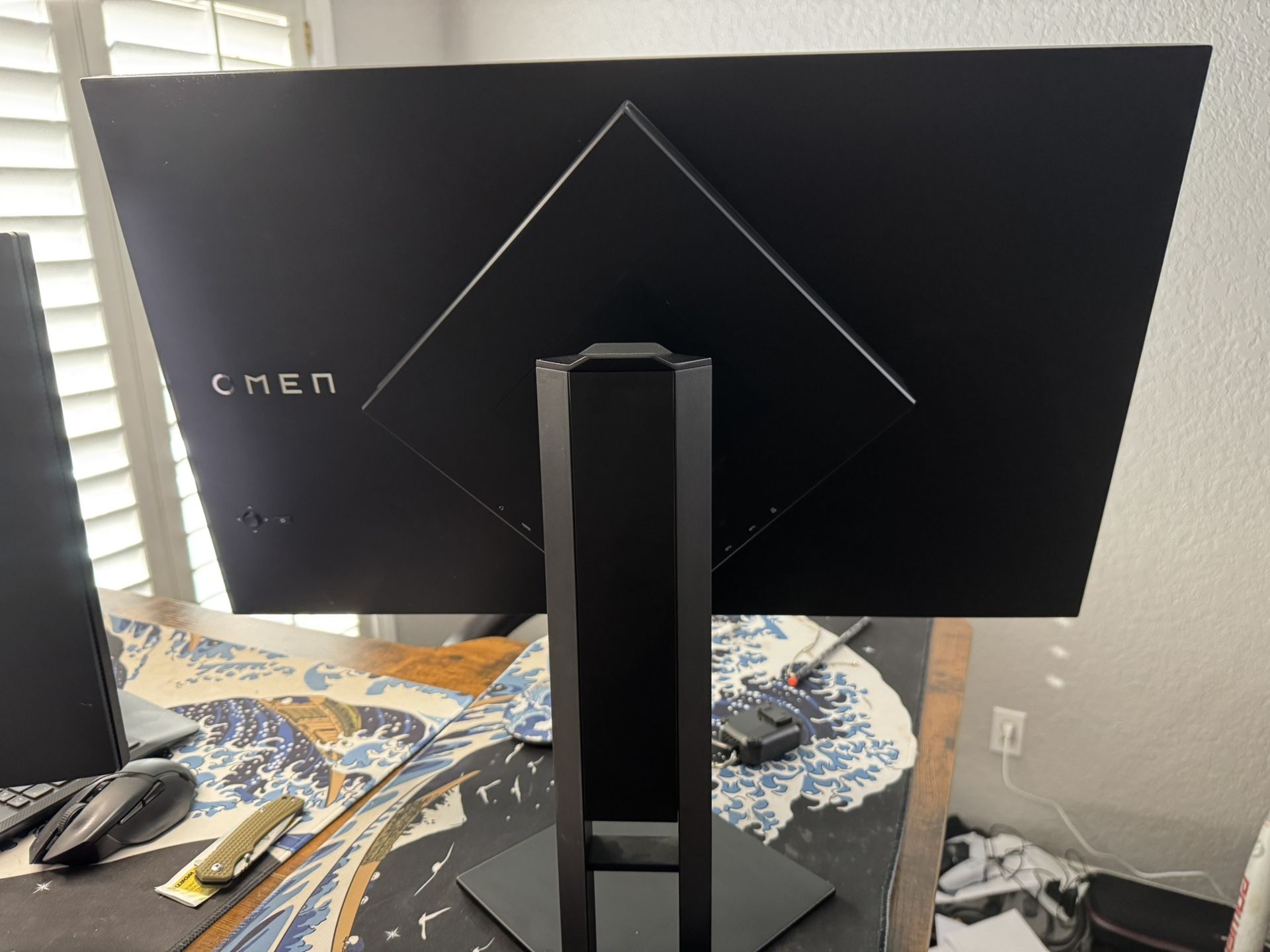 27 Inch Omen Monitor