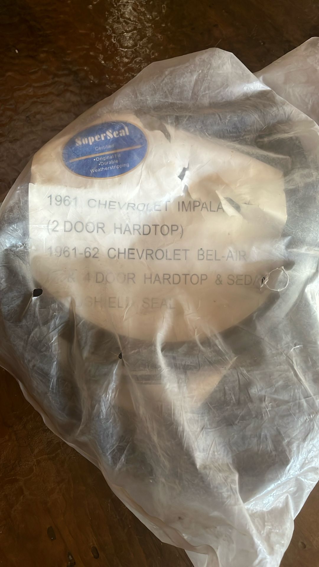 1961 -62 Chevy Impala Two-Door Hardtop Front Windshield Weatherstrip New In Package