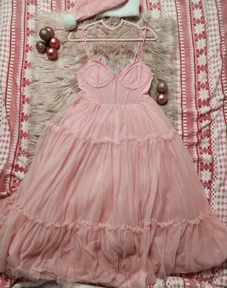 PINK TULLE DRESS