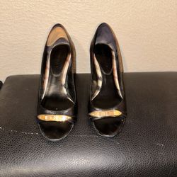Authentic Burberry Heels Size 39 (8.5W)