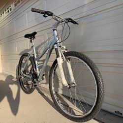 Schwinn Al Comp Hybrid Mountain Bike - Medium