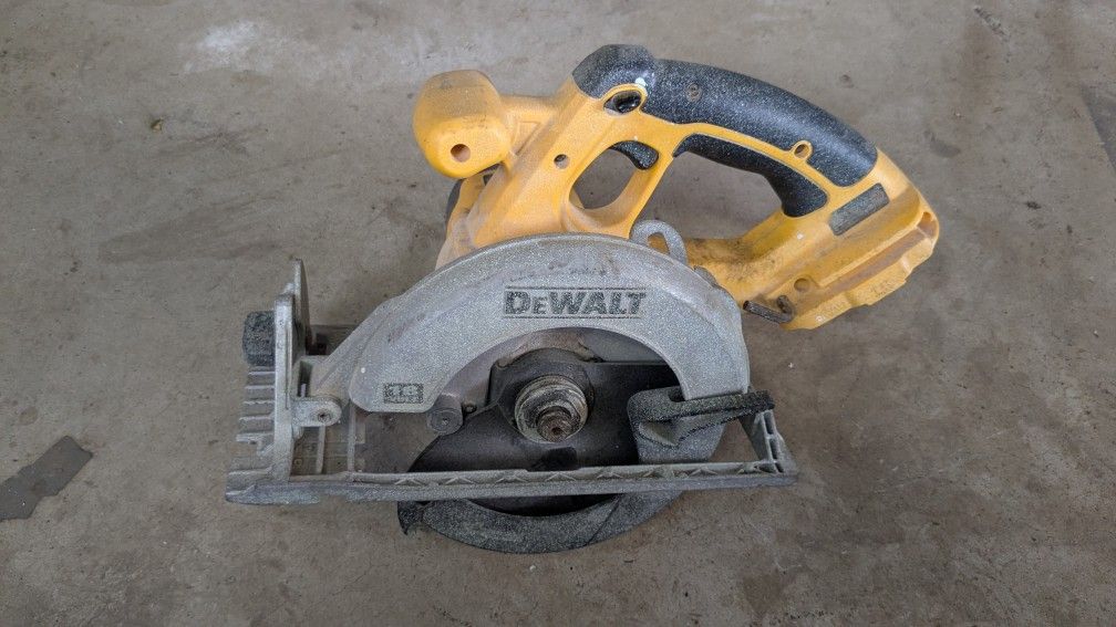 18v Dewalt Circular Saw