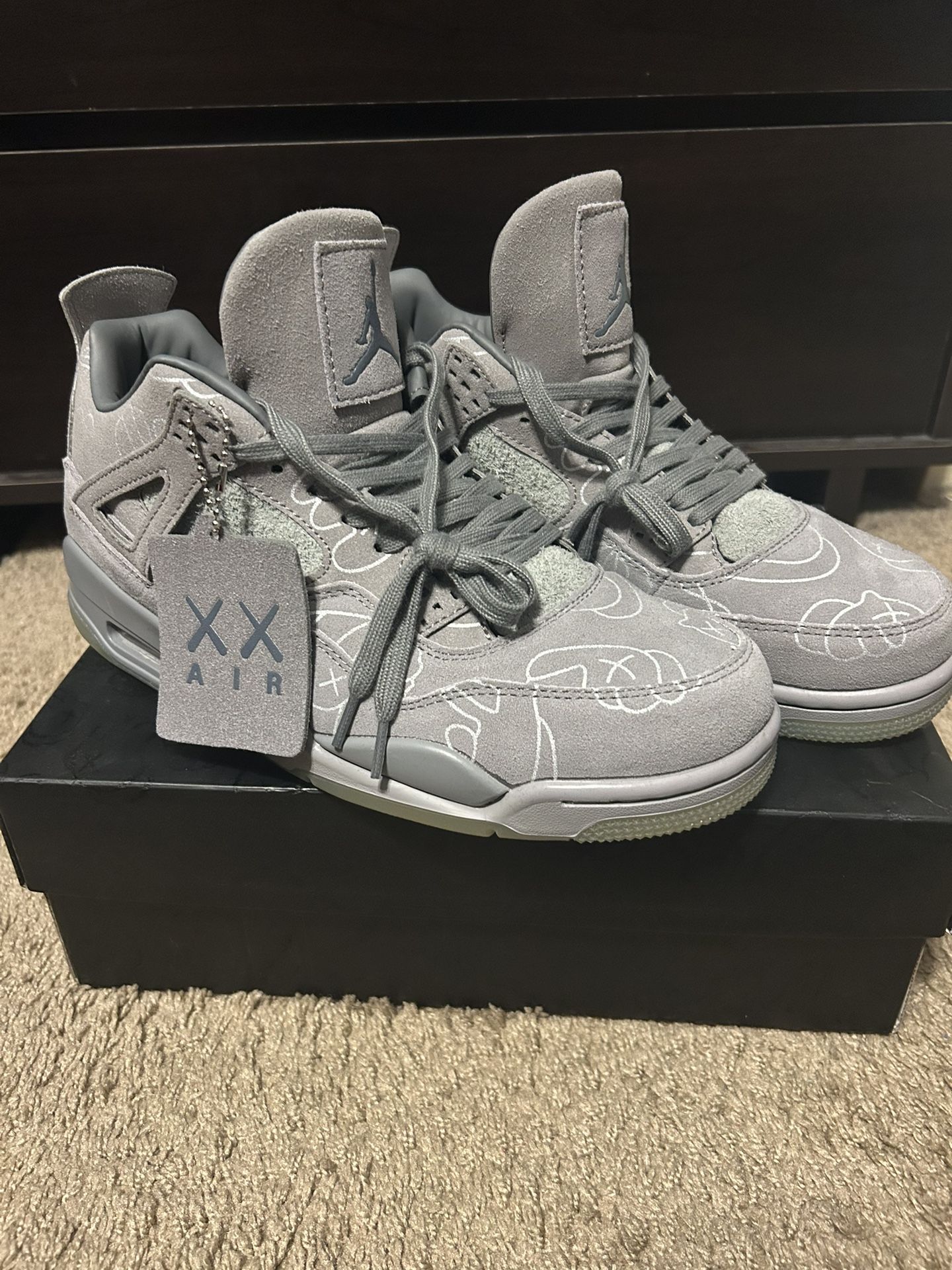 New Size 11 - Jordan 4 Retro x KAWS Cool Grey 2017