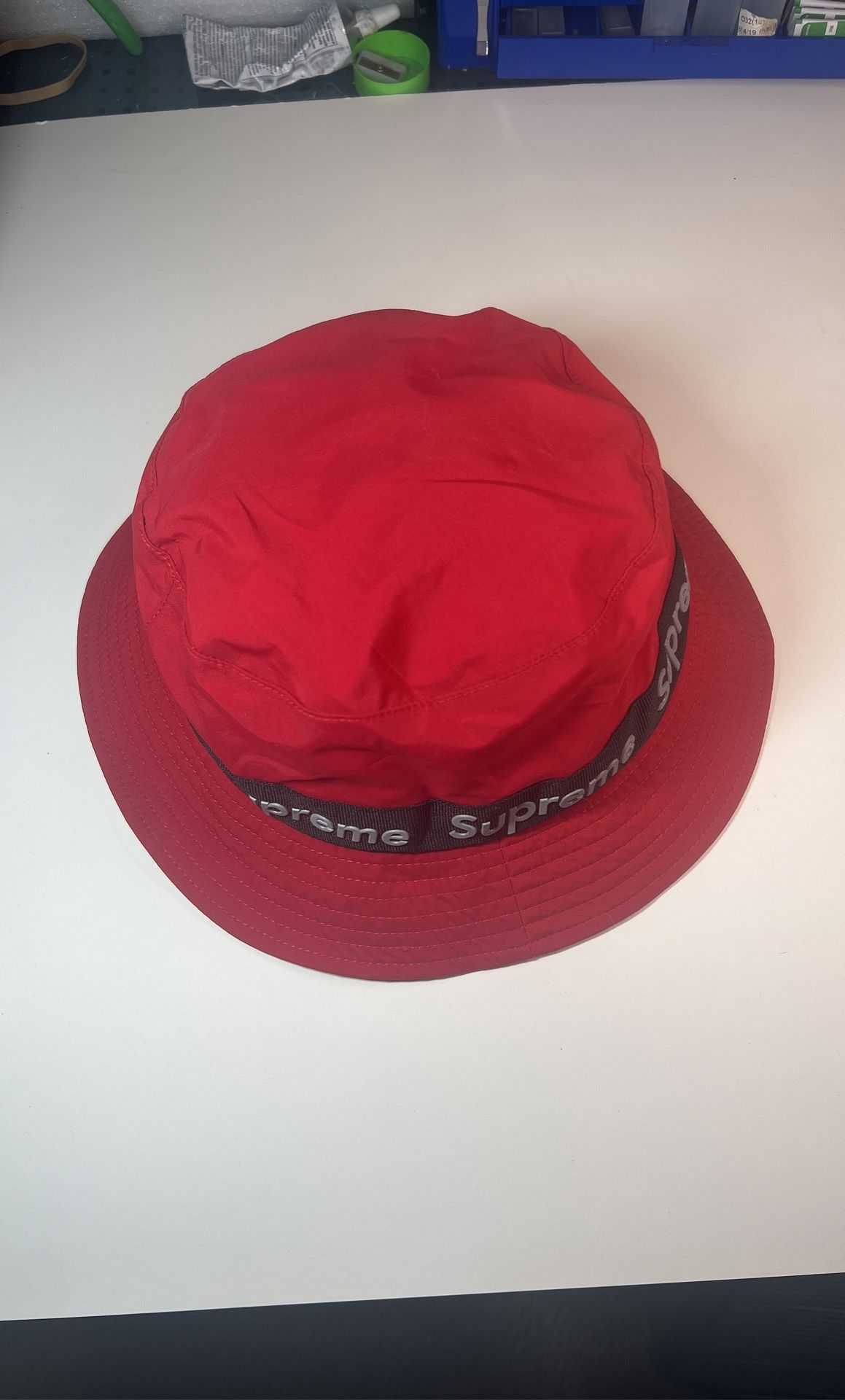 Supreme Bucket Hat Women