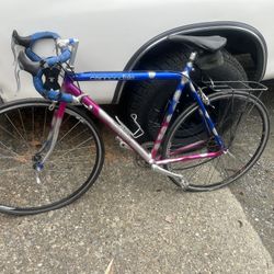 Cannondale Road Bike