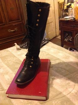 Calvin klein claudia lace up boot