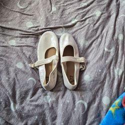 Girls flats