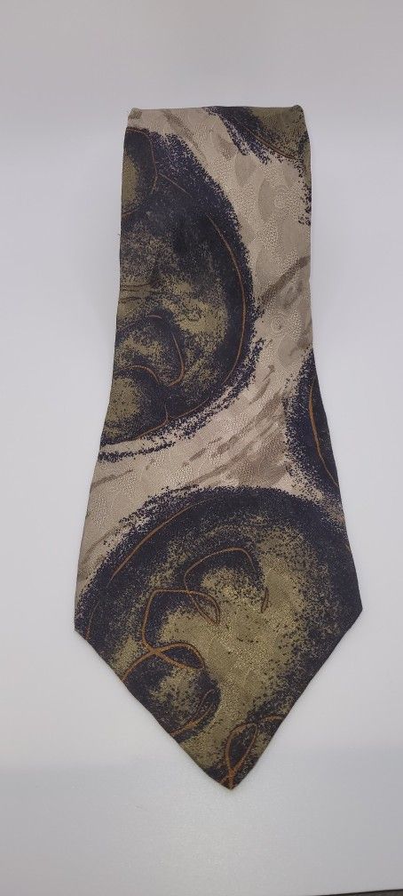 60x4 Via Como Silk Necktie Green Black White