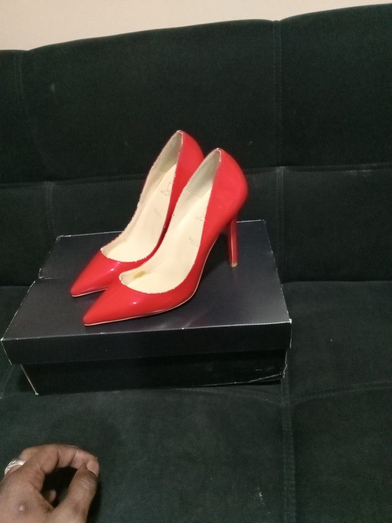 CHRISTIAN LOUBOUTIN Red Bottoms VALENTINES DAY SPECIAL!!!