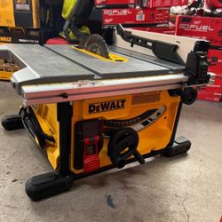 DEWALT CORDED TABLE SAW 8-1/4" IN.  (Used) $249