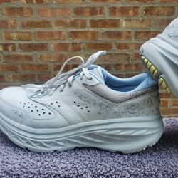 Hoka Vibrant Bloom Bondi L Unisex US Size Women 9 Men 8 Like New Condition 