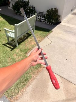 Milwaukee - 24” Pry Bar