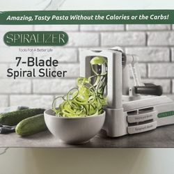 7 -Blade Spiral Slicer