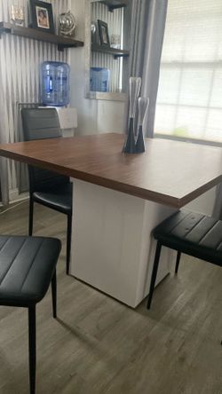 Dining or computer table and chairs