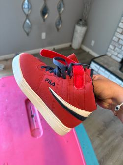FILA tennis shoes