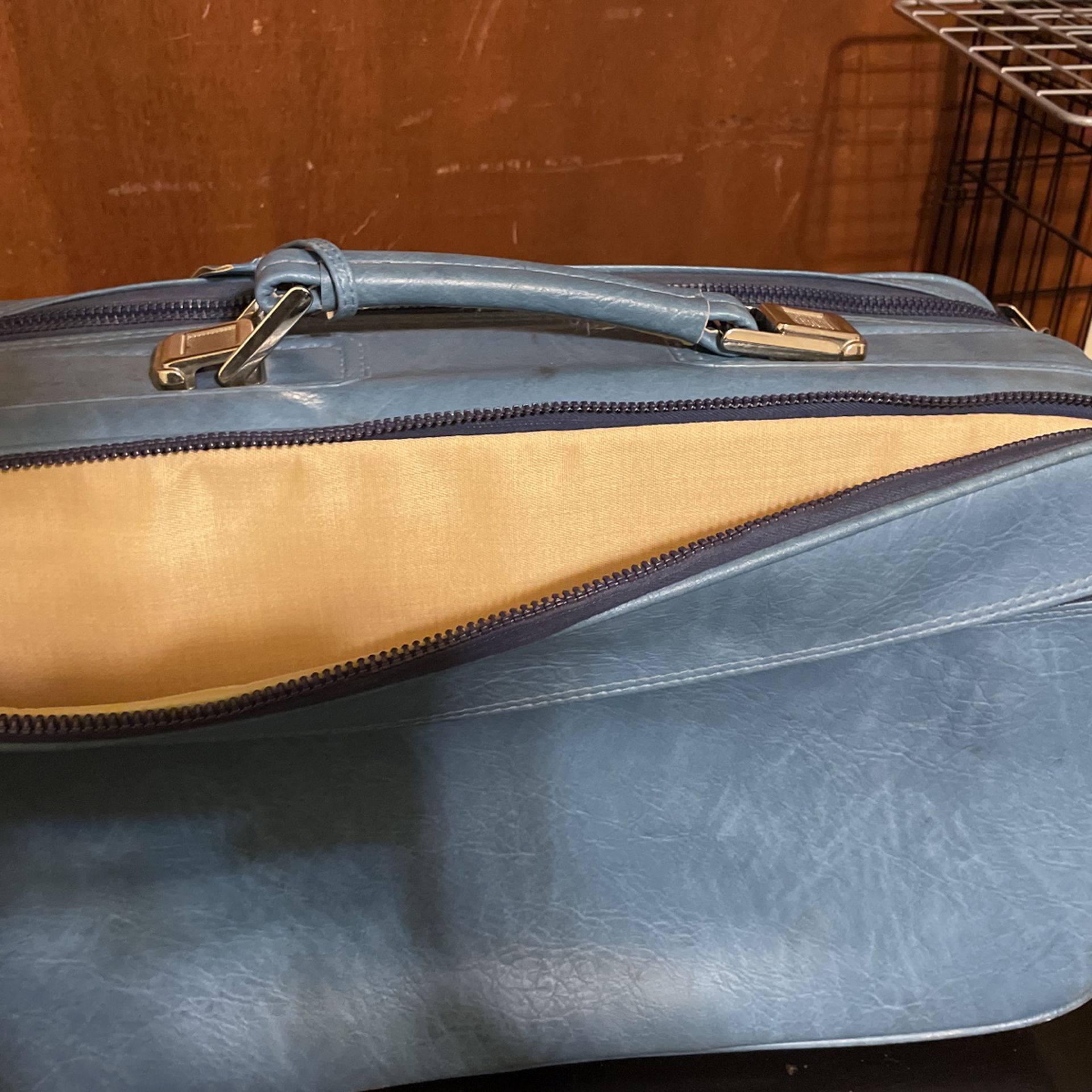 Vintage 1970s Samsonite Sonora II soft leather luggage bag
