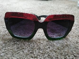 Lady Gucci Sunglasses