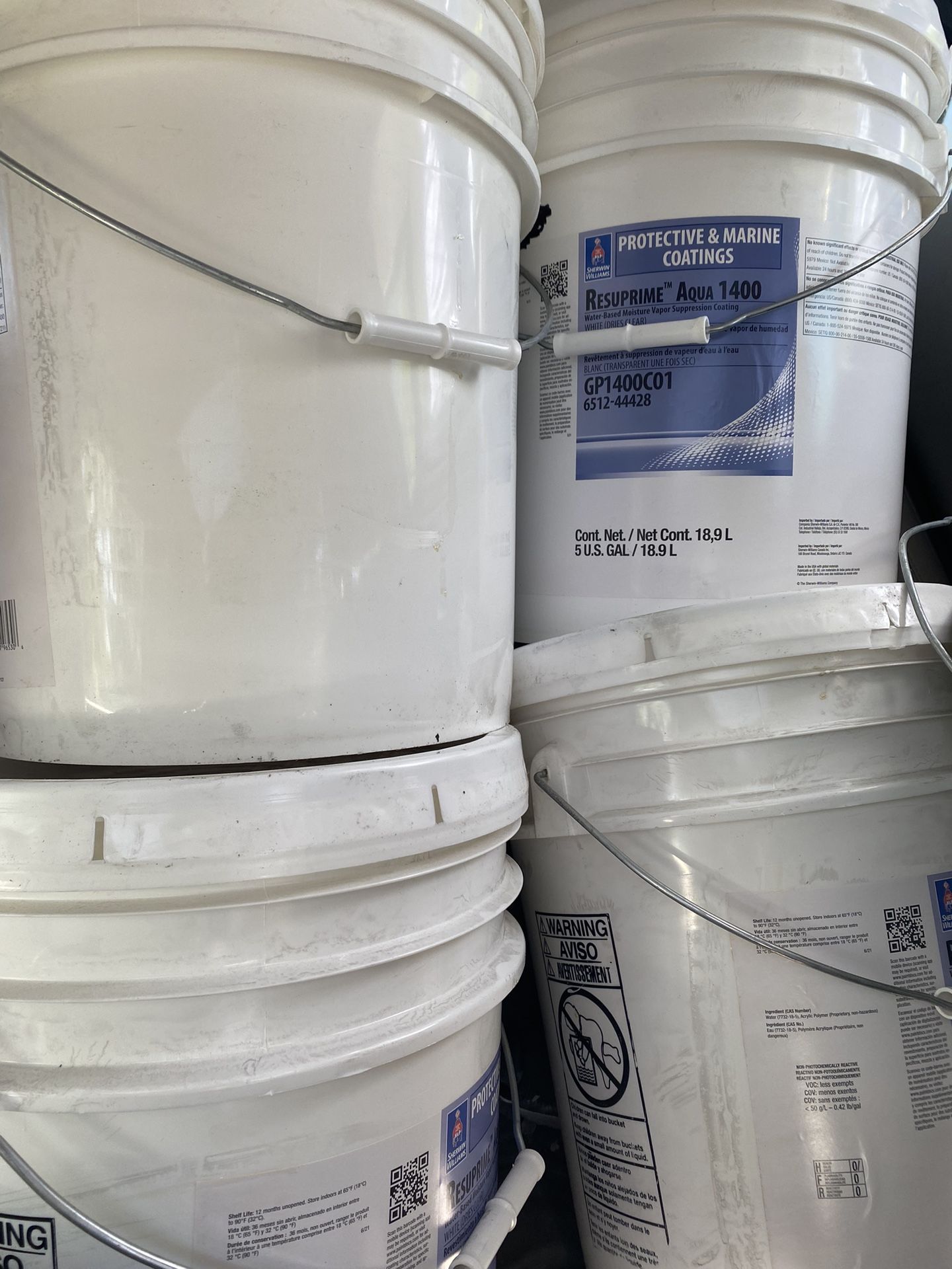 15 Five Gallon Buckets / Concrete sealer / Moisture Vapor Blocking