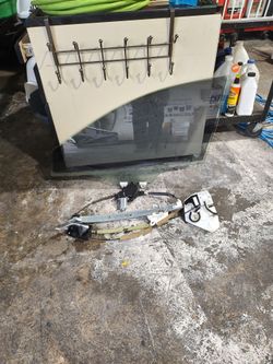 2014 Mazda 6 Window Regulator And Glass All 100$