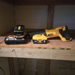 Dewalt  Saw Zaw
