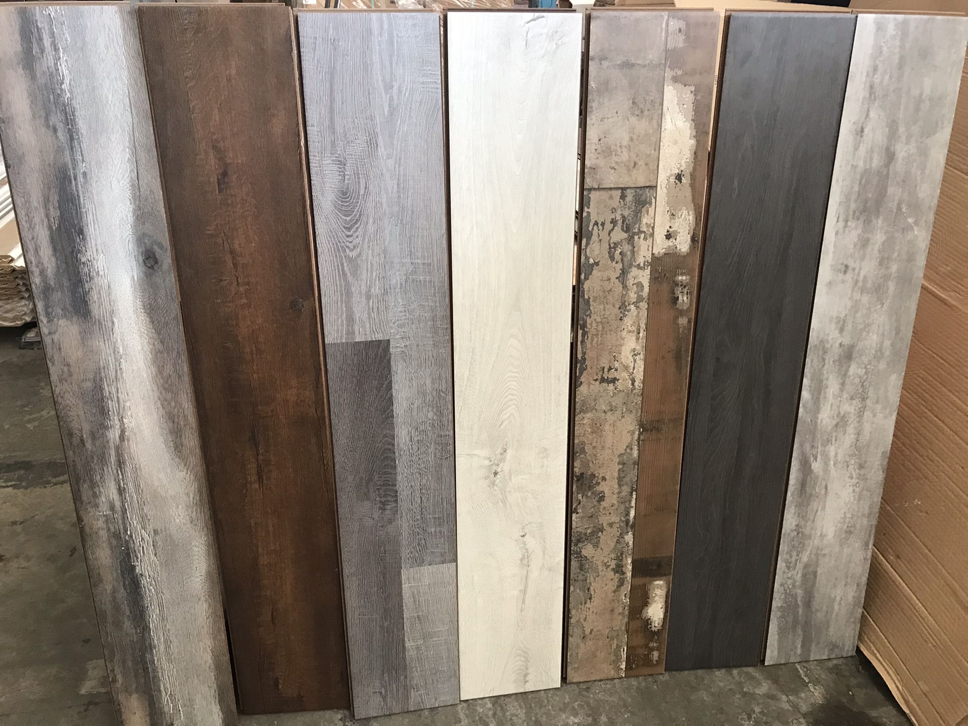 LAMINATE FLOORING 12MM BIG SALE