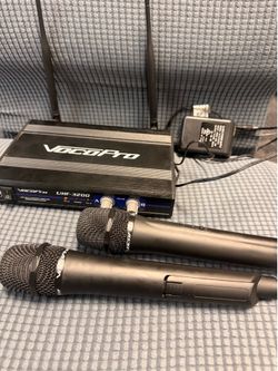 Microphone (VocoPro UHF-3200 10 - UHF Dual.