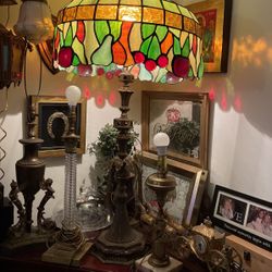 Vintage / Antique Lamp W Glass Stained  Shade Large Shade