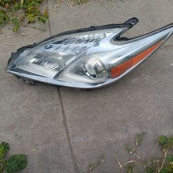 Toyota Prius Headlight 