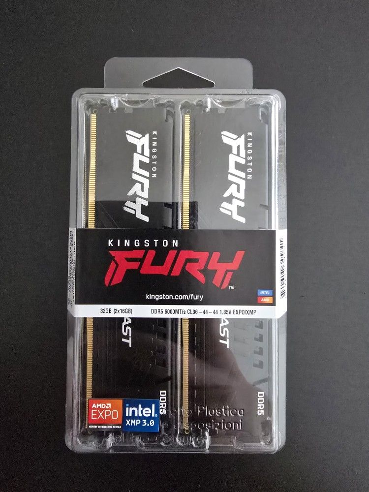 Unopened - Kingston Fury 32GB, DDR5, 6000MT/s, CL36 Desktop Memory Kit